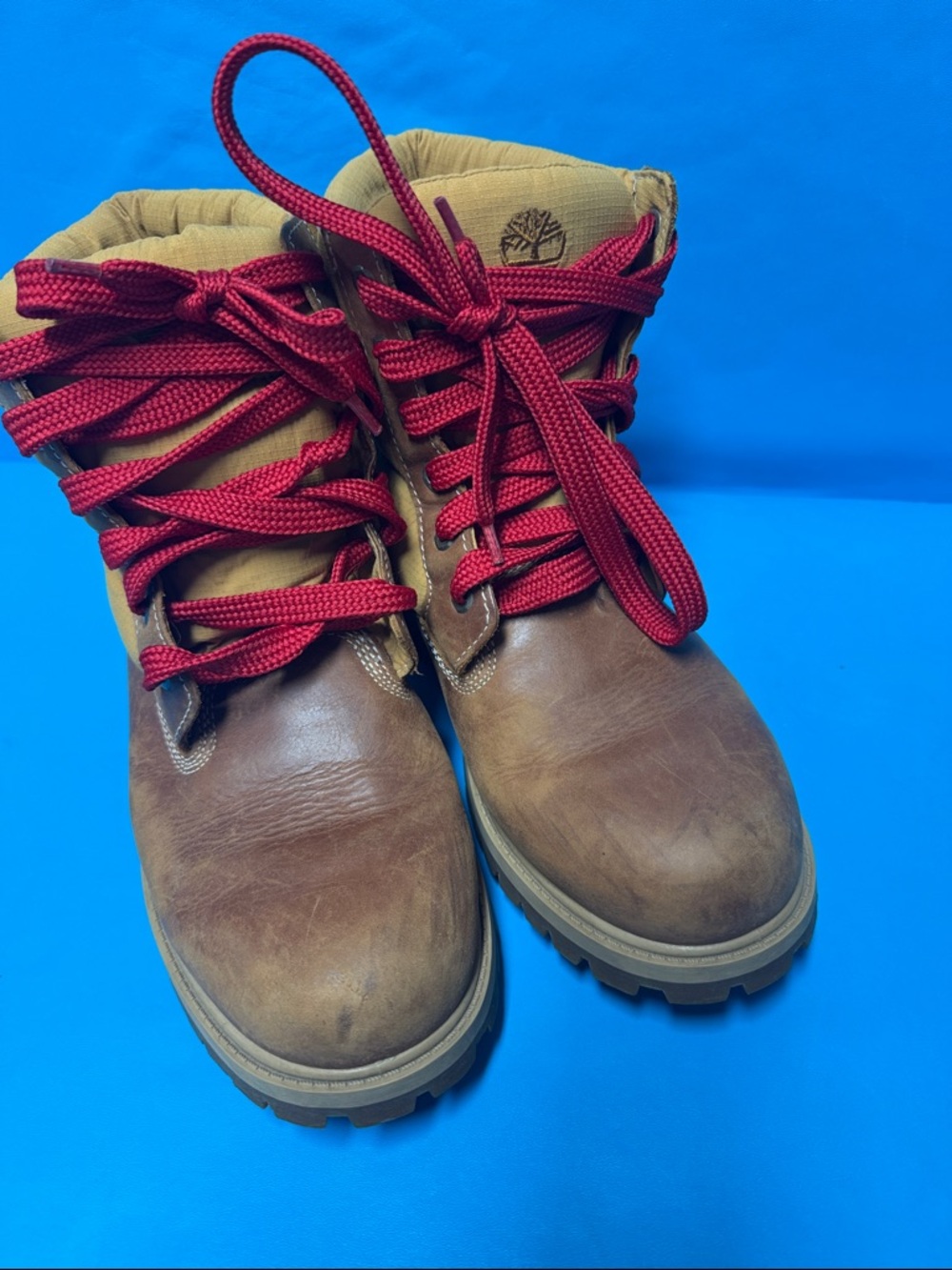 Timberland Brown Leather Boots with Red Laces and Tan Collar